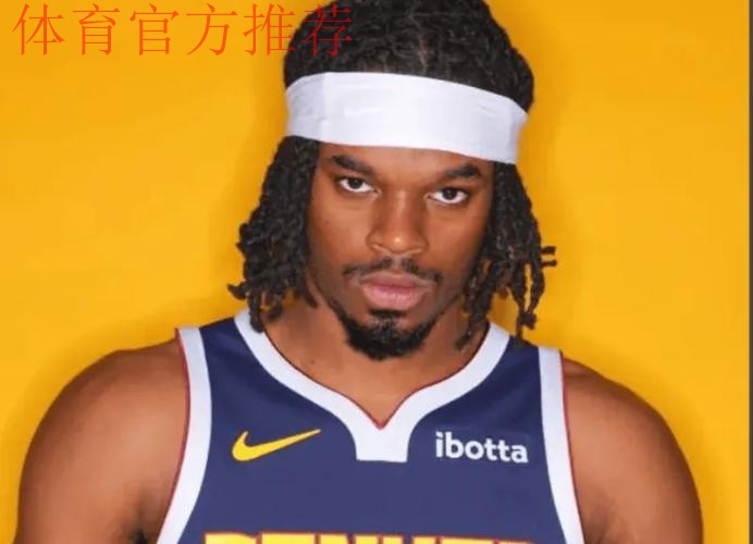 高效奇兵！卡姆-斯潘塞半场6投4中，得到12分1篮板3助攻